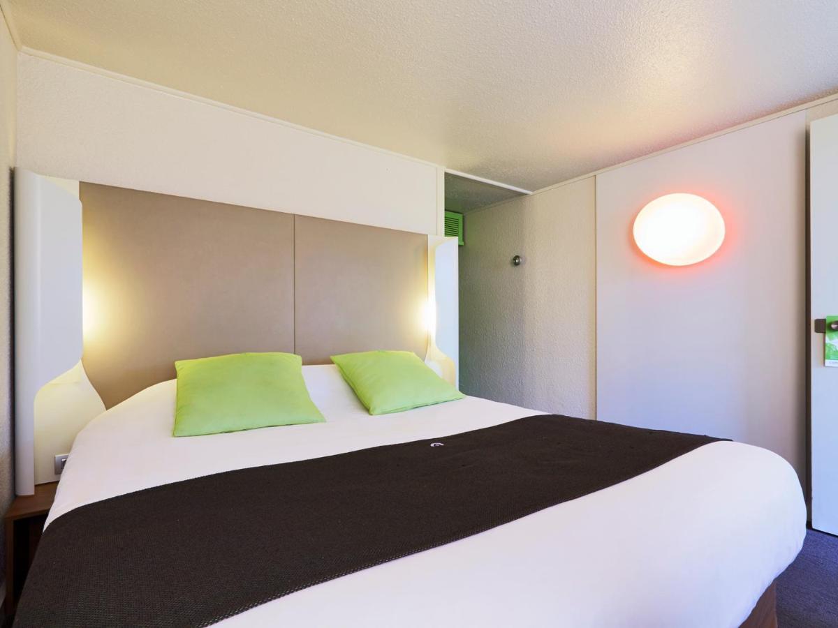 ก็องปานีล แซ็งเอเตียน เอสต์ Hotel แซ็งต์-ชามงด์ ภายนอก รูปภาพ